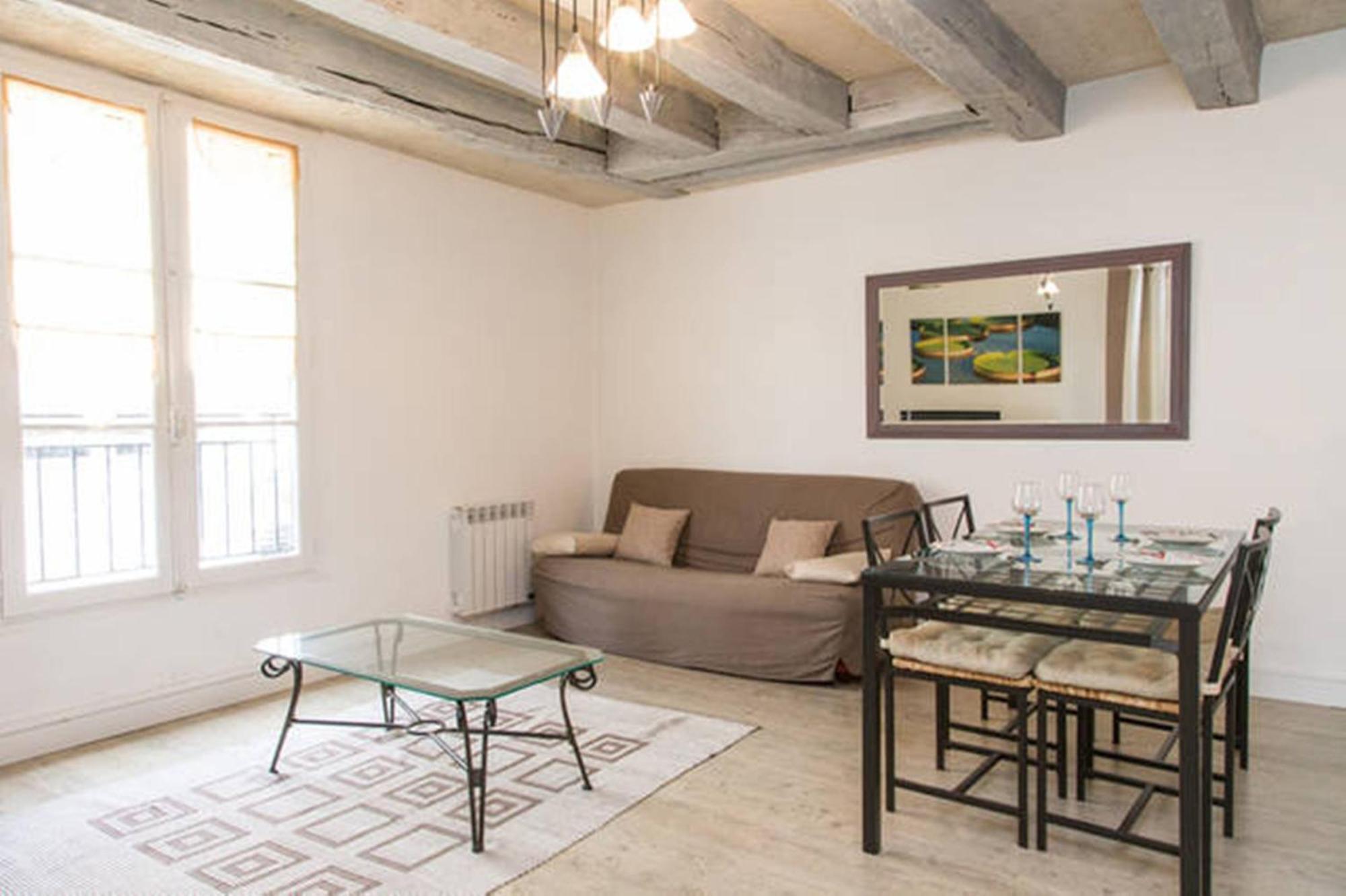 Le Logis De La Tour Apartment Amboise Luaran gambar