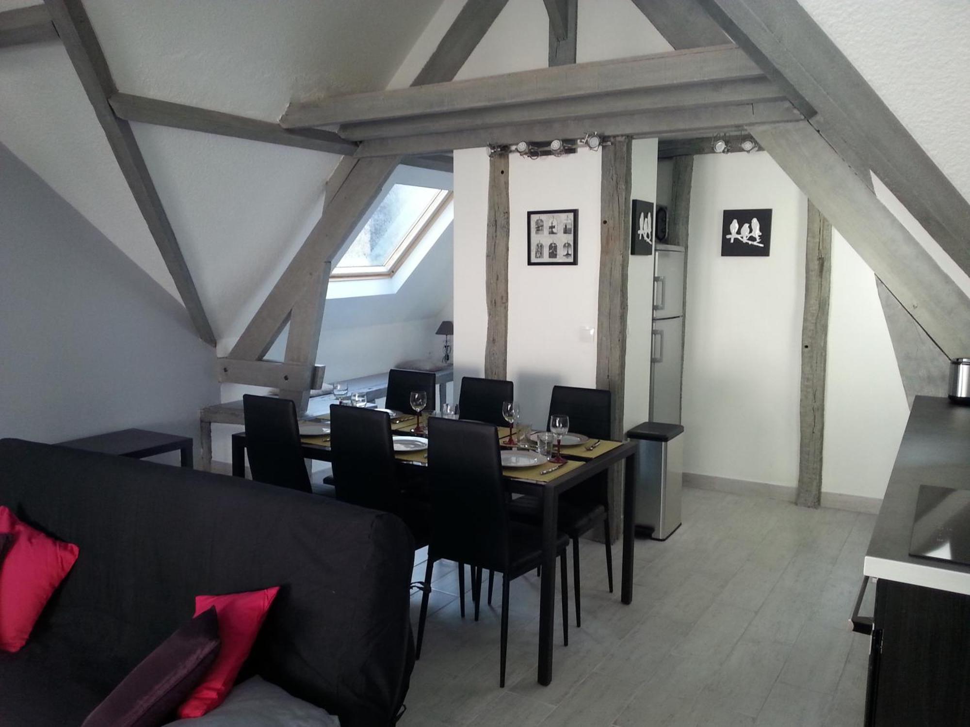 Le Logis De La Tour Apartment Amboise Luaran gambar