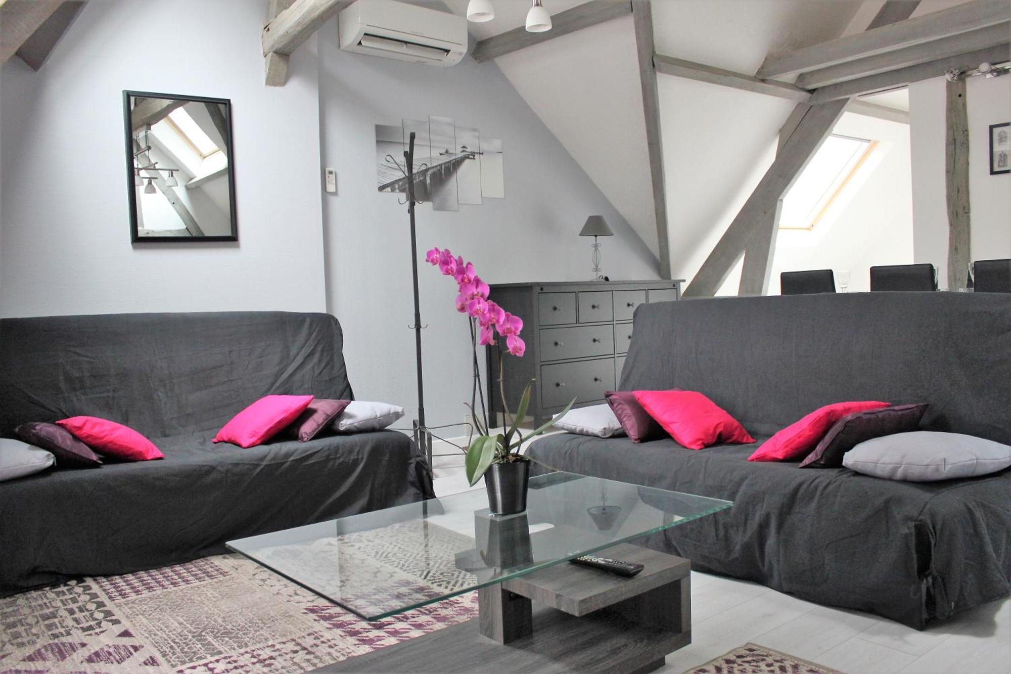 Le Logis De La Tour Apartment Amboise Luaran gambar